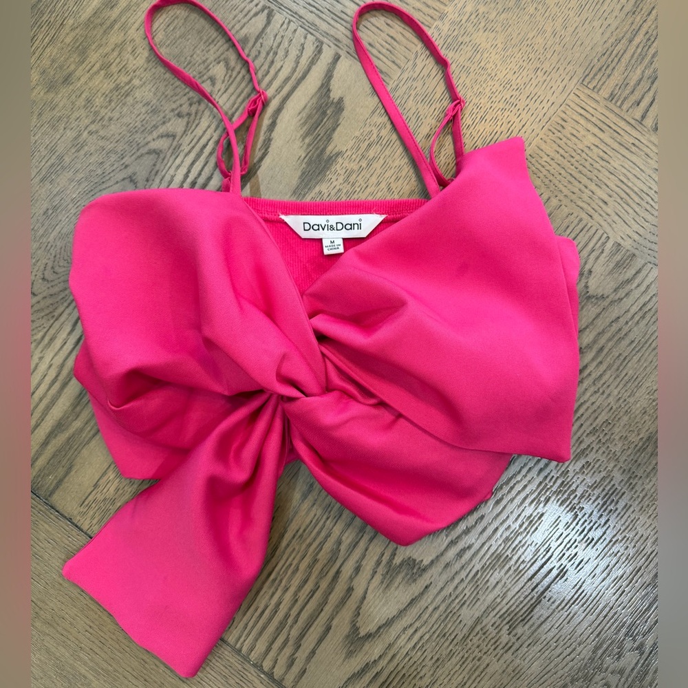 DAVI & DANI Statement Hot Pink Bow Front Bandeau Camisole Adjustable Straps NWOT